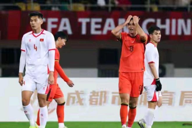 熊猫杯U22国足在缺