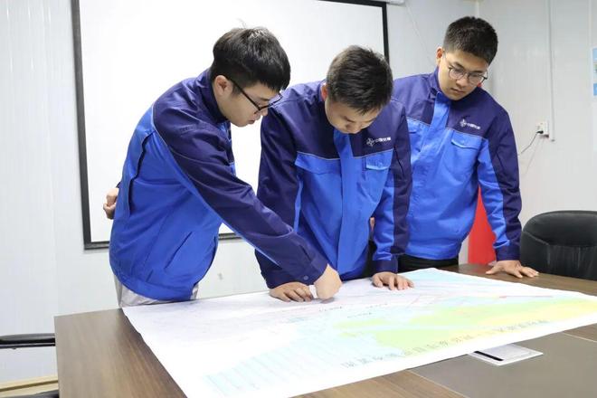 波斯湾上的“中国精度